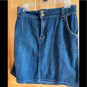 Faded glory denim skirt